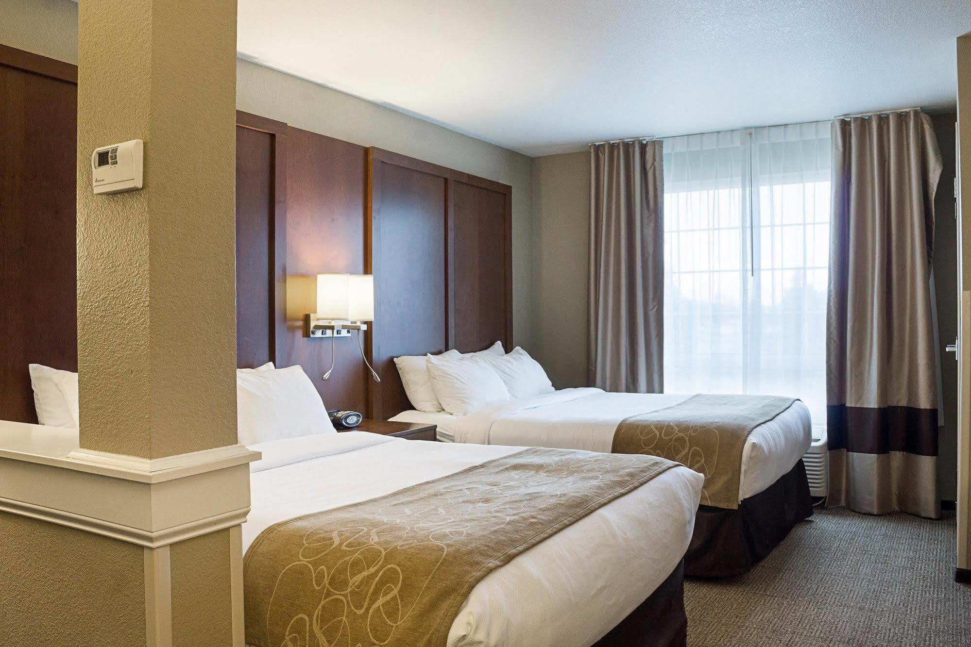 Comfort Suites Minot Buitenkant foto